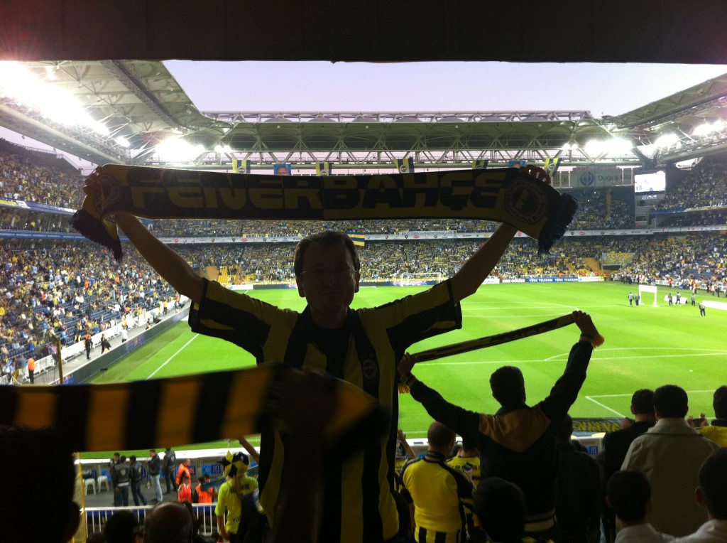 Tribünlerde Atkı Şov